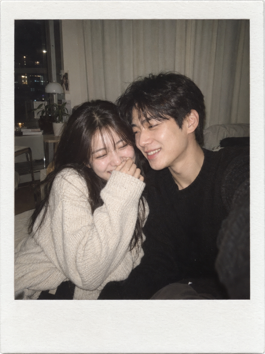 커플 AI 폴라로이드