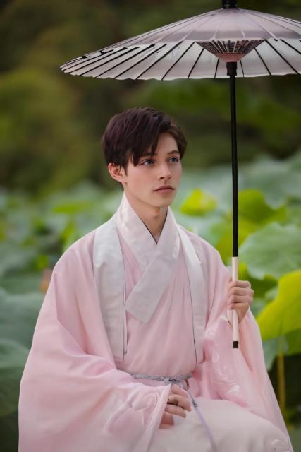 Hanfu Man with Umbrella